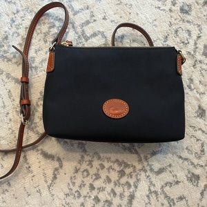 NEVER USED Dooney & Bourke Black Crossbody “Pouchette” Bag